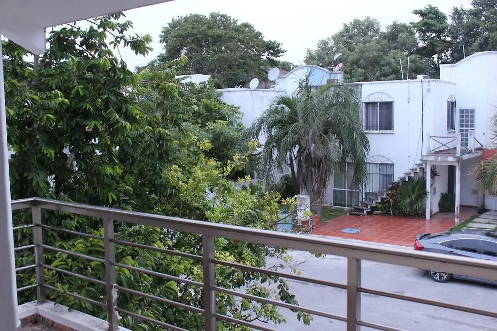 בית נופש הוילה פלאייה דל כרמן Casa Playense Con Alberca Privada